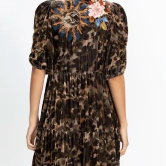 Floral Embroidered Midi Dress - Picture 5 of 9